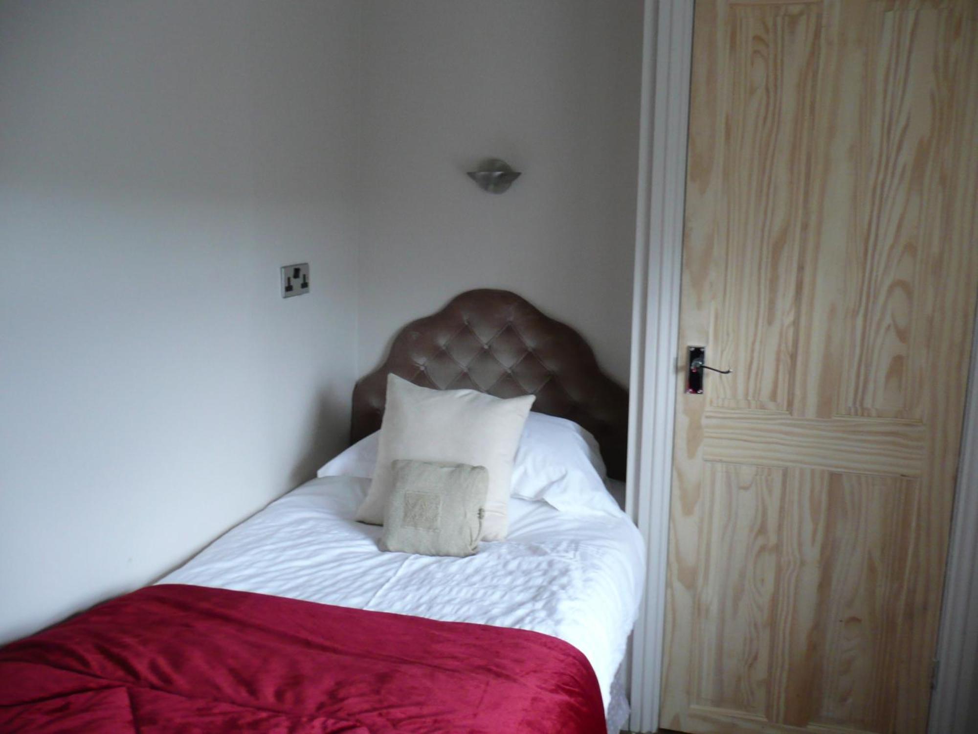Hollybush Inn Greenhaugh Pokój zdjęcie