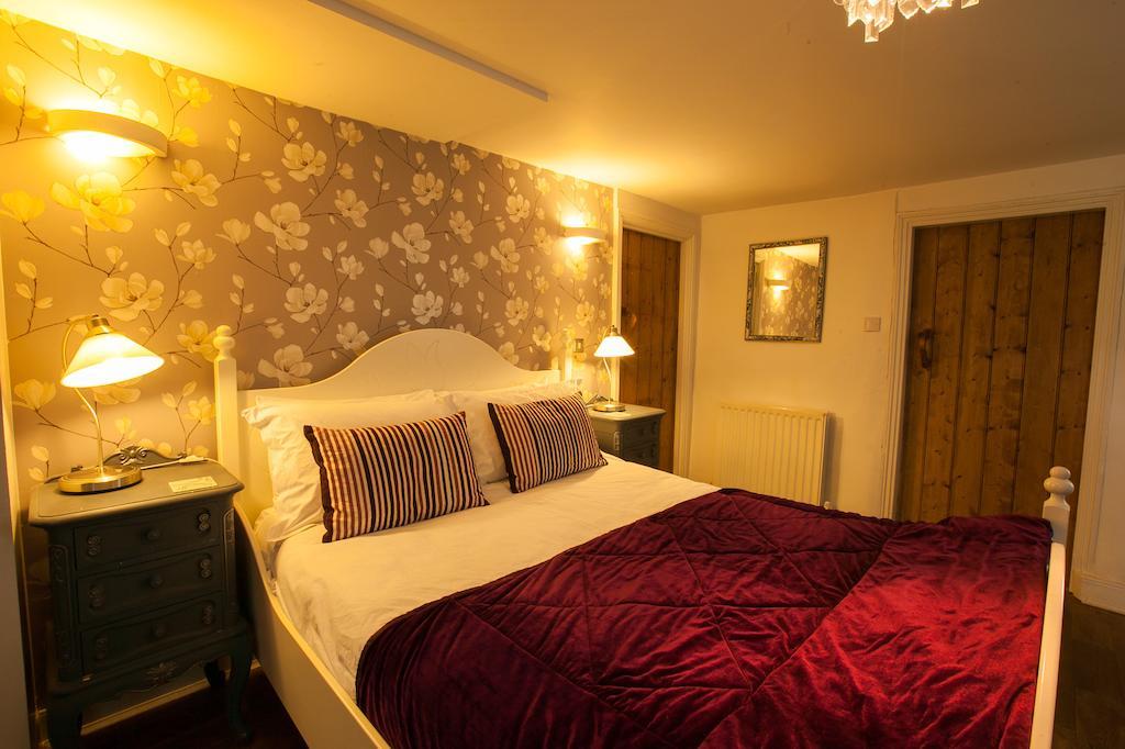Hollybush Inn Greenhaugh Pokój zdjęcie