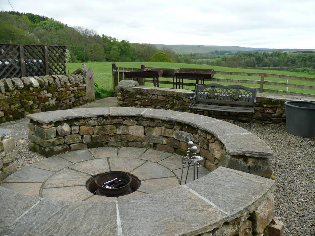 Hollybush Inn Greenhaugh Zewnętrze zdjęcie